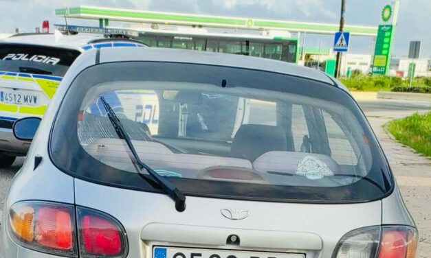 La Policía Local intercepta a un conductor sin carnet y con antecedentes por narcotráfico