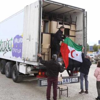 IU abre su sede a Caravana por la Paz y llama a la solidaridad con el pueblo saharaui
