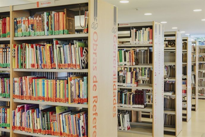 Día Internacional del Libro: menos librerías pero mejores hábitos de lectura en Andalucía