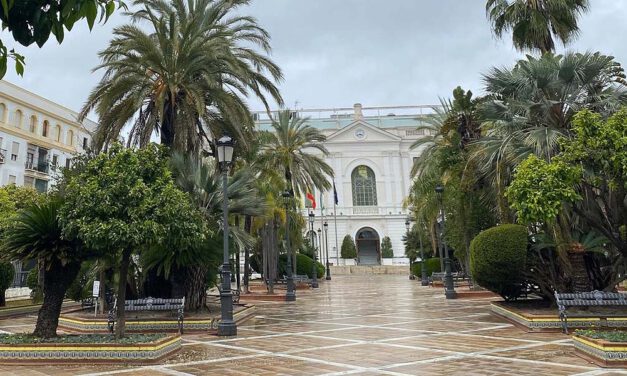 El Puerto logra un ahorro histórico de 1,35 millones anuales en su factura eléctrica