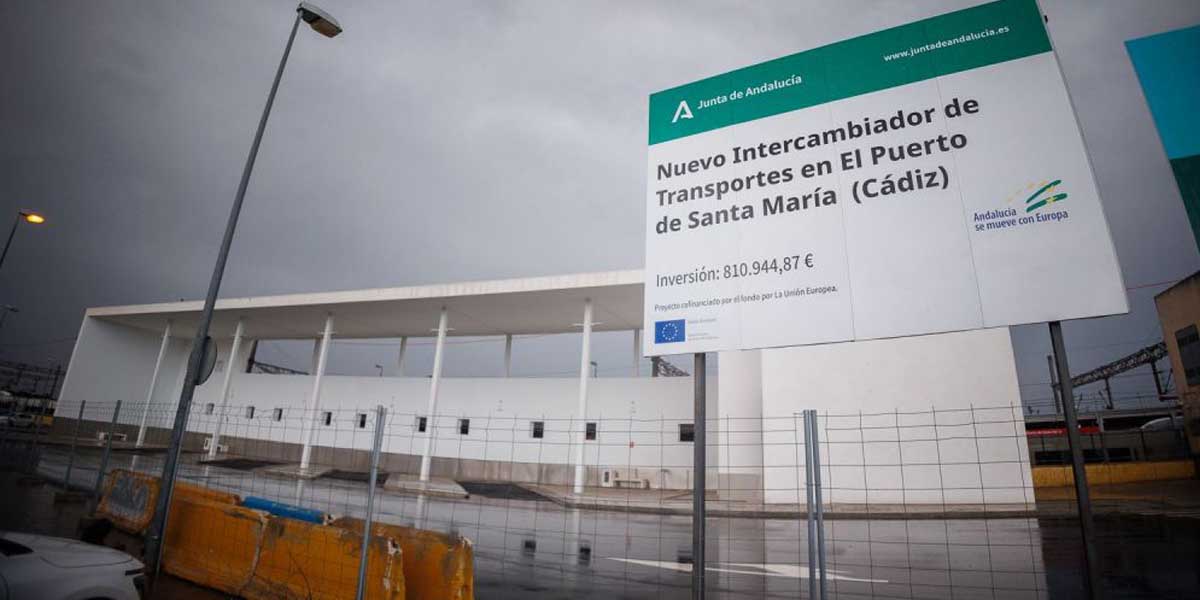 IU exige la apertura del intercambiador de autobuses "tras casi dos años de inacción"