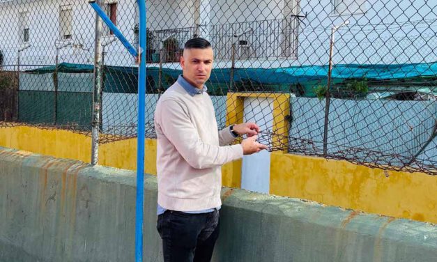 El estado de las pistas deportivas de los barrios, a pleno
