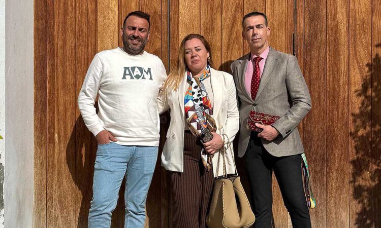 El flamenco y la fe se unen: saetas noveles acompañarán a las hermandades desde los balcones de El Puerto