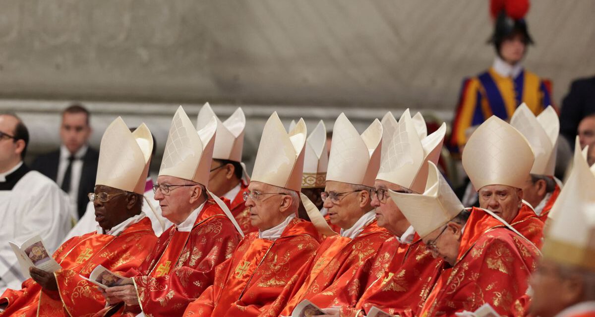Pío XII, el único Papa elegido con 'fumata blanca' en el primer día del cónclave