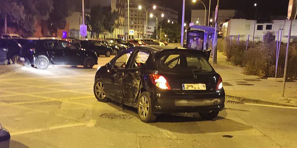 Accidente en El Puerto: positivo en drogas, sin carné y con dos menores a bordo
