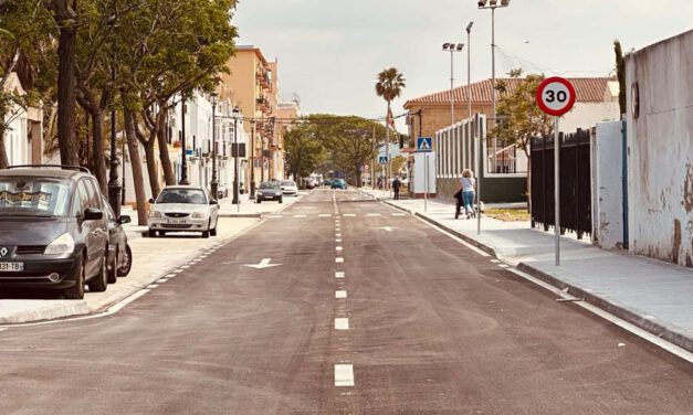 Reabre al tráfico el tramo central de la Avenida de Bajamar tras finalizar los trabajos de reurbanización