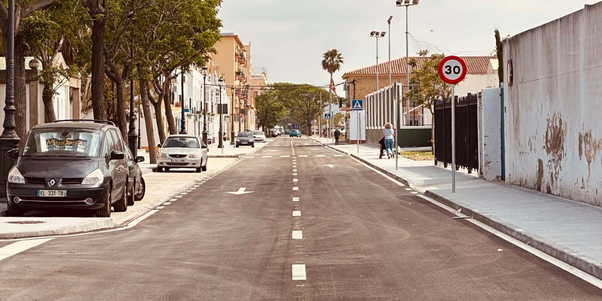 Reabre al tráfico el tramo central de la Avenida de Bajamar tras finalizar los trabajos de reurbanización