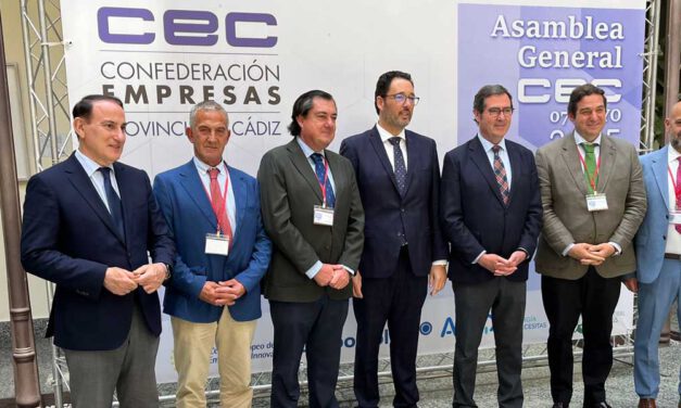 La Asociación de Empresarios de El Puerto asiste a la Asamblea Electoral de la CEC