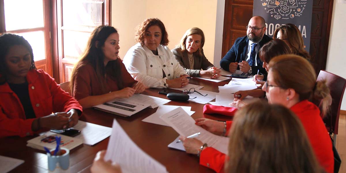 ERACIS+ refuerza su equipo en El Puerto con una nueva trabajadora social