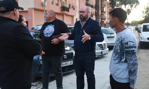 El Ayuntamiento escucha a los vecinos del Tejar para impulsar mejoras en el barrio