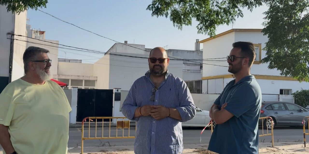 El Ayuntamiento refuerza el vínculo con Los Madrileños en una nueva visita institucional