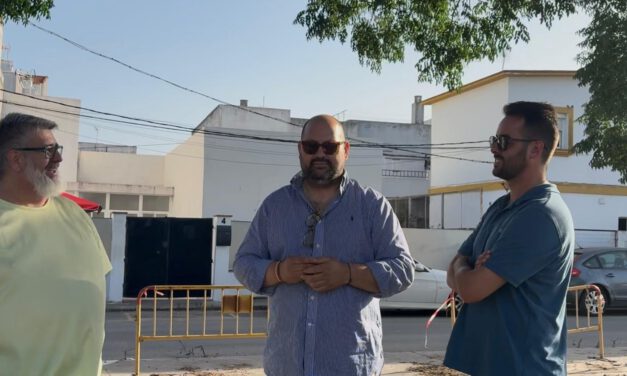 El Ayuntamiento refuerza el vínculo con Los Madrileños en una nueva visita institucional