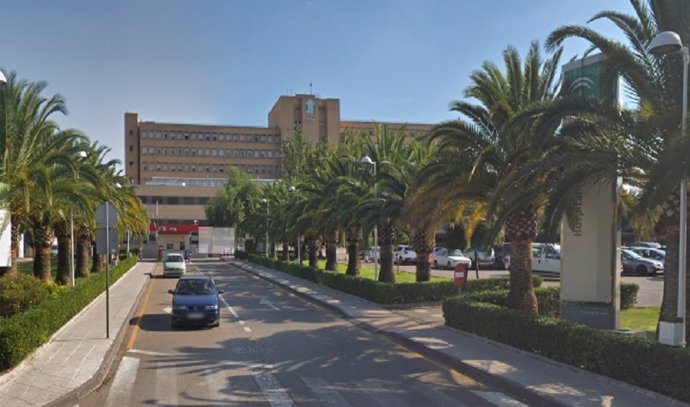 La policía investiga la caída de una mujer en Linares desde un cuarto piso