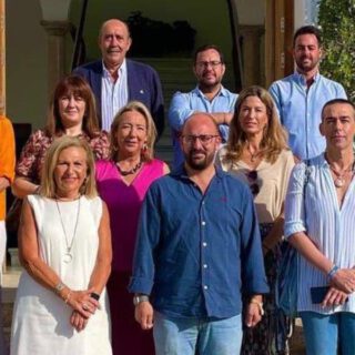 El equipo de gobierno se reorganiza para afrontar la segunda mitad del mandato como Gran Ciudad