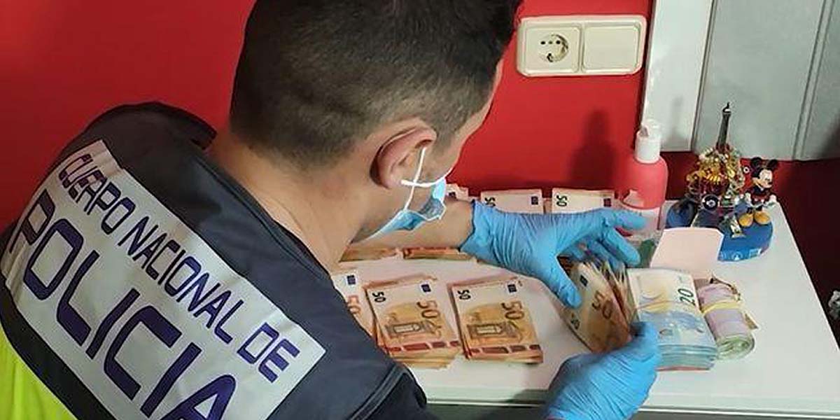 La Policía Nacional desmantela una red de blanqueo de capitales vinculada al narcotráfico en El Puerto
