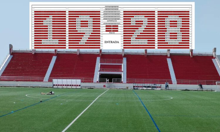 La grada de Tribuna se renueva con un guiño al centenario del Racing Club Portuense