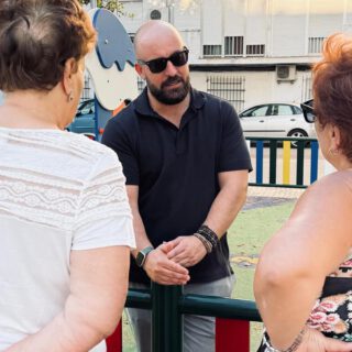 Las Nieves estrena parque infantil como parte del plan municipal de renovación de zonas de juego