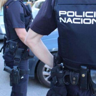 Detenido por trapichear con hachís y cocaína en una plaza de El Puerto