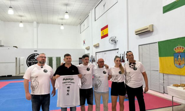 Inaugurado el Club de Taekwondo BAEKHO en El Puerto