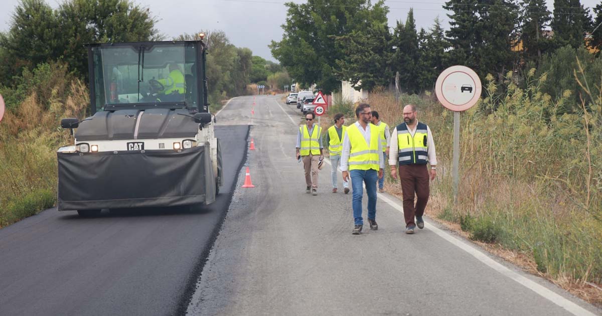 La Diputación mejora la carretera del Poblado de Doña Blanca dentro de un plan de 2,5 millones