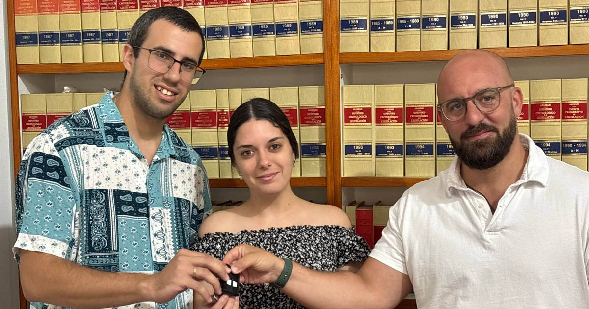 Una nueva familia accede a una vivienda protegida en pleno centro
