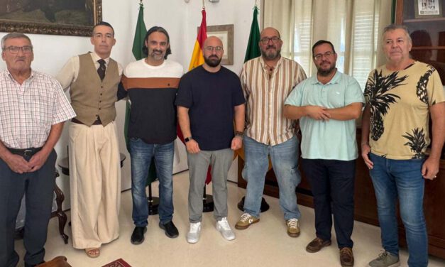 Pedro, Majara toda una vida homenajeará al histórico carnavalero portuense en el Teatro Muñoz Seca