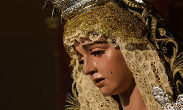 Un regalo divino: Juan Manuel Mesa Oca, capataz de la Virgen del Rosario