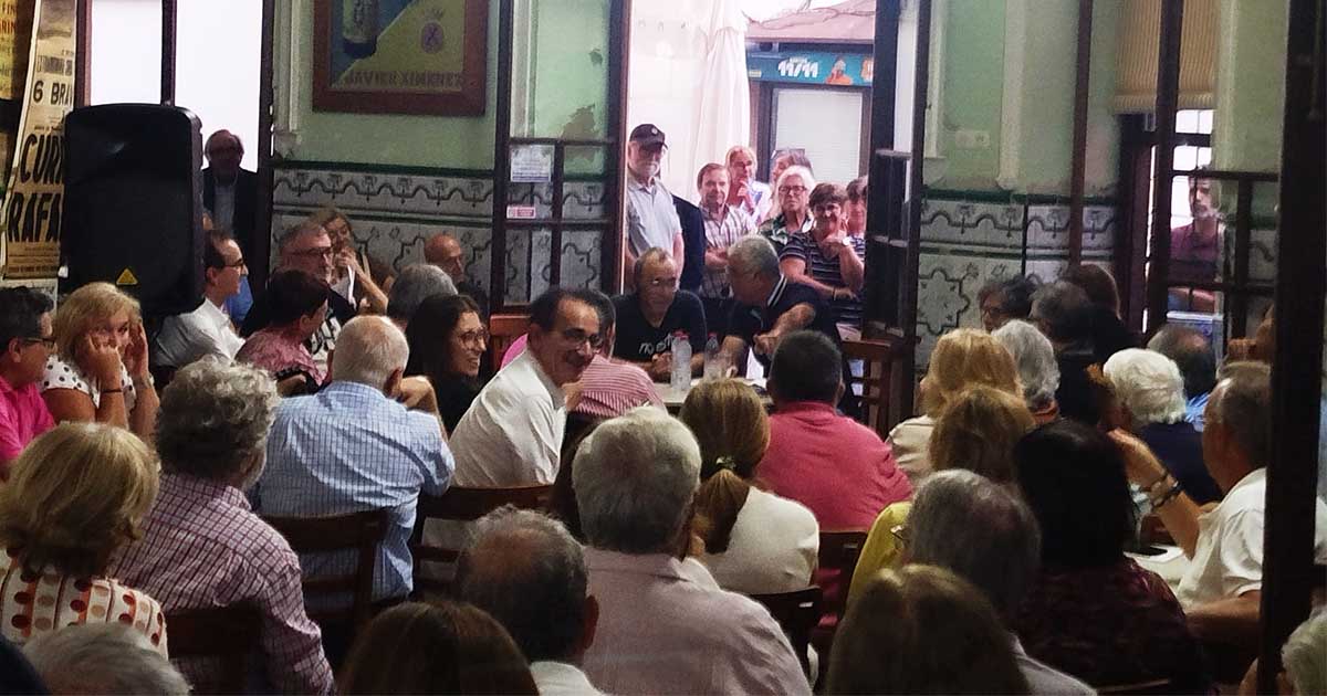 Éxito de la presentación del nuevo libro de Chuchi Gago
