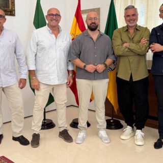 Ilusión y magia: la Cabalgata de Reyes 2026 ya tiene a sus Majestades