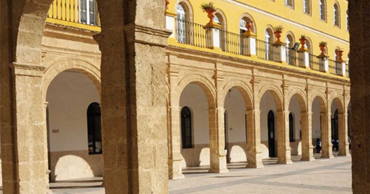 El Ayuntamiento firma un convenio con Euroconsulting para impulsar la Formación Profesional de Grado C