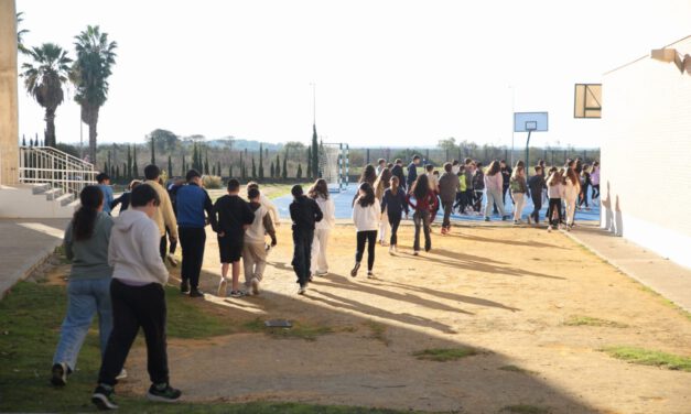 Simulacro de alarma por tsunami activa protocolos de evacuación en varios centros de El Puerto