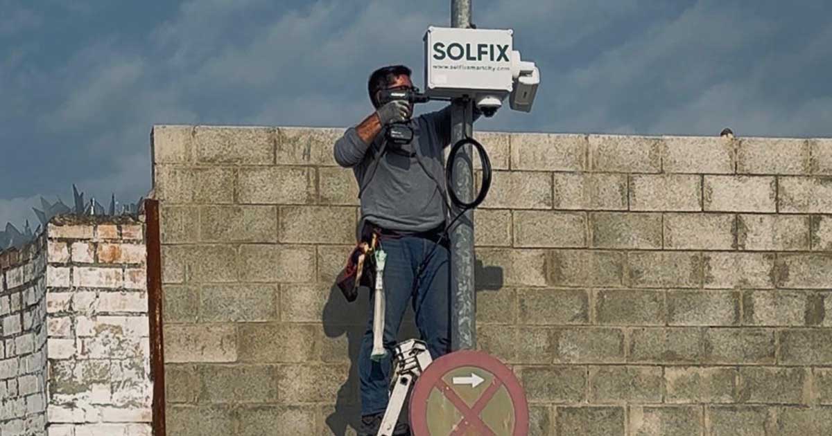 Nuevas cámaras de vigilancia para frenar los vertidos ilegales en zonas conflictivas de El Puerto