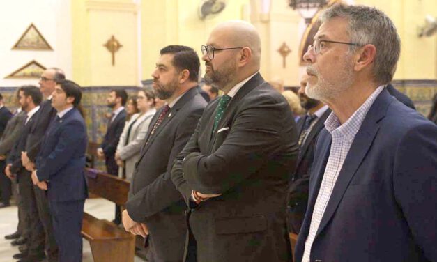 Miguel Ángel Corzo toma posesión como Hermano Mayor en la nueva sede canónica de la Hermandad del Cautivo