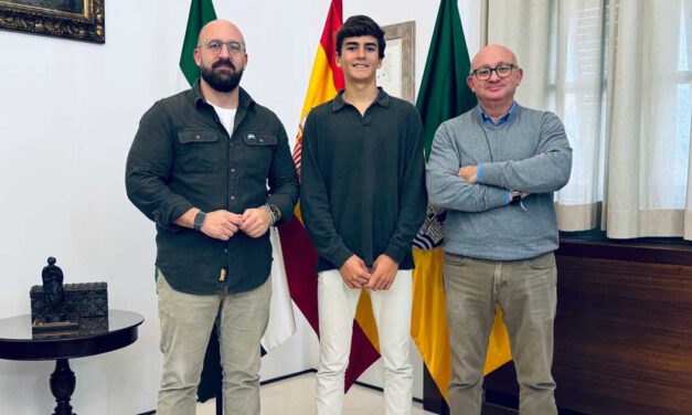 El talento portuense brilla en el Raceboard mundial con el título juvenil de Ignacio Fernández