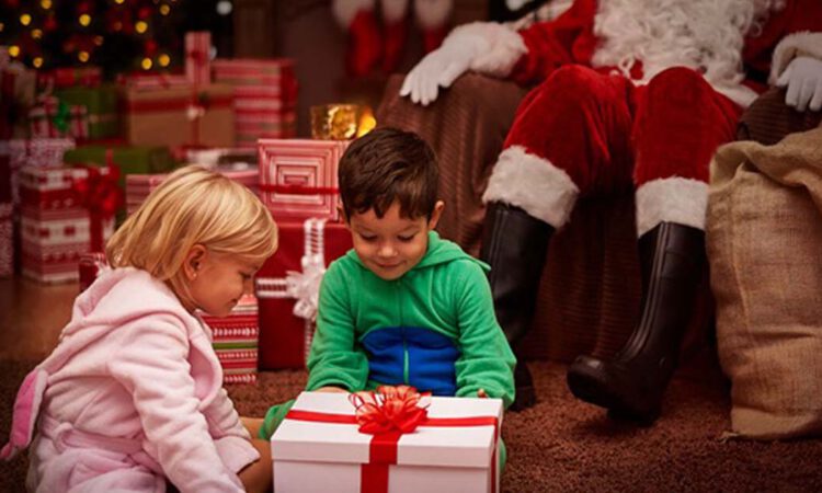 Ideas de Regalos de Amigo Secreto para Fomentar los Deportes y el Juego al Aire Libre en los Niños