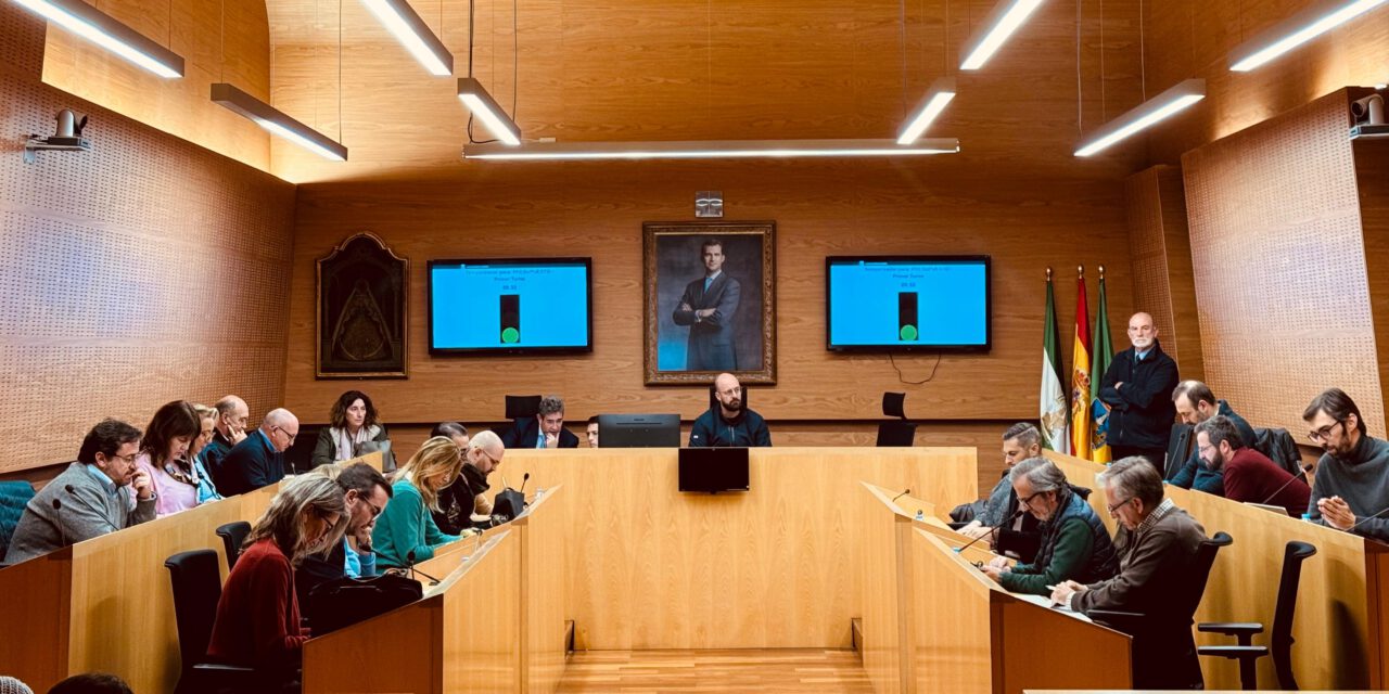 El pleno aprueba el presupuesto municipal de 2026, unas cuentas de 113 millones con fuerte apuesta inversora