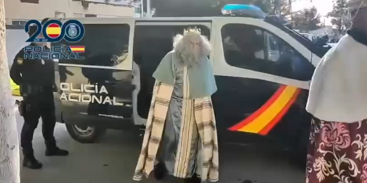 La Navidad Azul llena de ilusión El Puerto y Puerto Real con juguetes y actividades solidarias