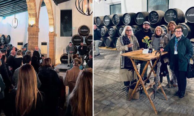 El PP de El Puerto celebra su tradicional Zambomba para dar la bienvenida a la Navidad