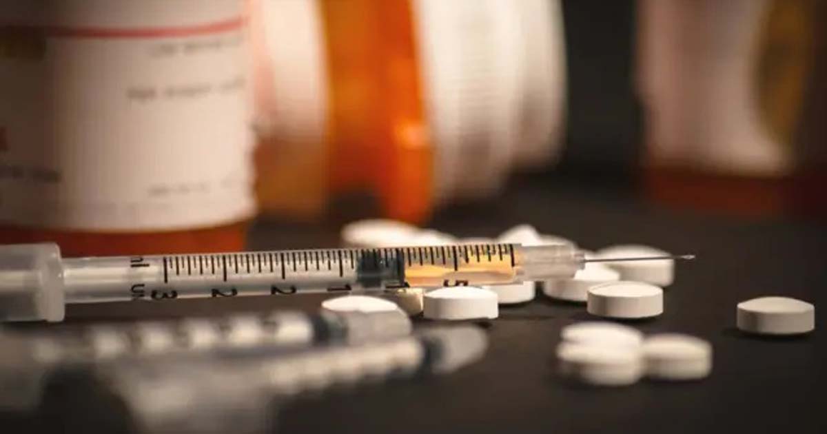 El Pleno aprueba una moción para reforzar la prevención y coordinación frente al consumo de drogas duras