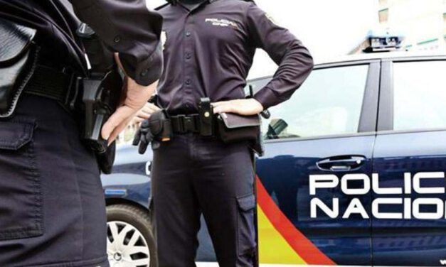 Dos detenidos en El Puerto por asaltar dos veces el domicilio de una anciana de 89 años