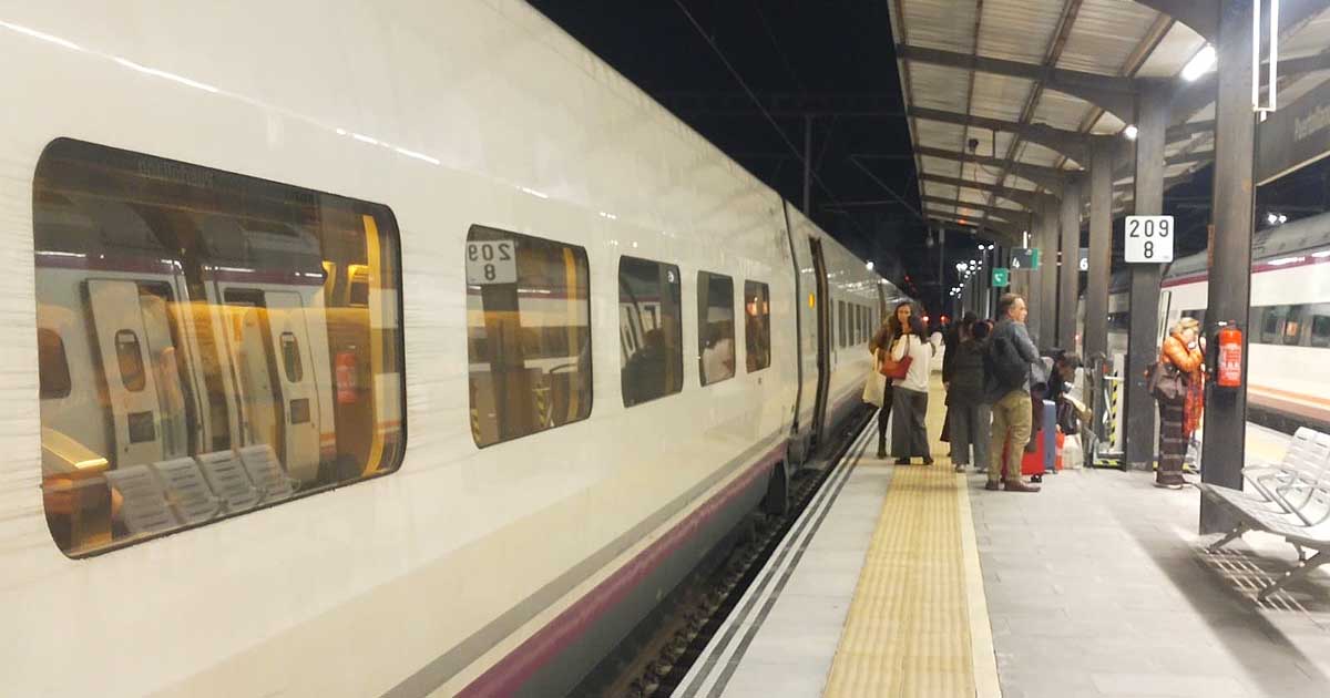 Al menos 20 portuenses afectados por la suspensión del servicio ferroviario tras el descarrilamiento en Córdoba