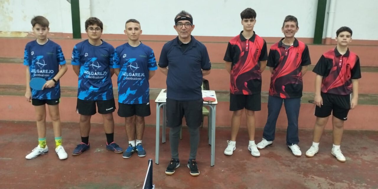 El CD El Puerto Tenis de Mesa firma una jornada perfecta con pleno de victorias