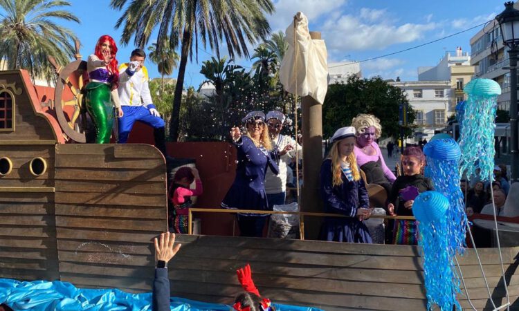 El Carnaval toma el centro con la cabalgata infantil y un musical lleno de magia