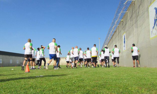 La prisión Puerto III celebra una carrera popular por el Día de Andalucía con la participación de internos
