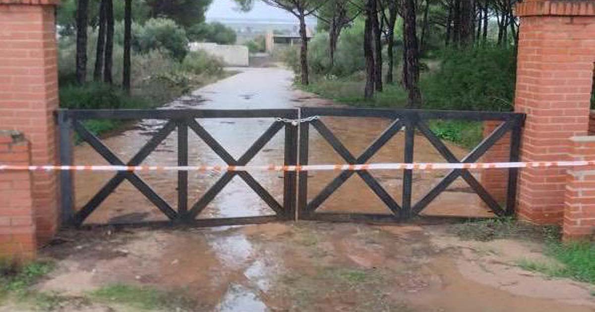 Cierre preventivo de playas, parques e instalaciones deportivas al aire libre por el temporal