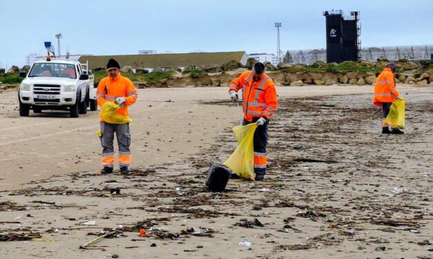 El Puerto inicia la limpieza y reparación de calles, playas y pinares tras los temporales