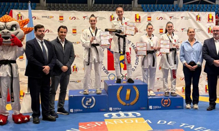 Gema Gálvez logra la plata nacional absoluta de taekwondo con solo 17 años