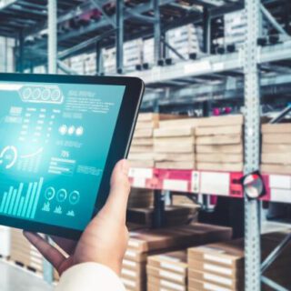 Programas de facturación para pymes y sistemas de gestión de almacén eficientes