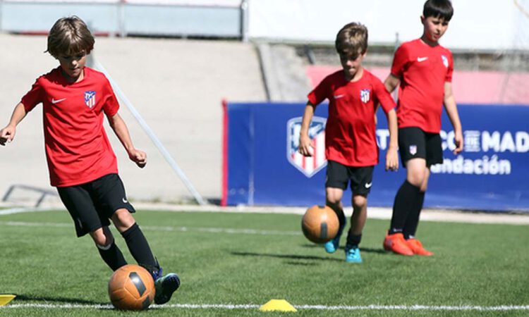 El estadio José del Cuvillo acogerá este verano el campus oficial de la Academia del Atlético de Madrid