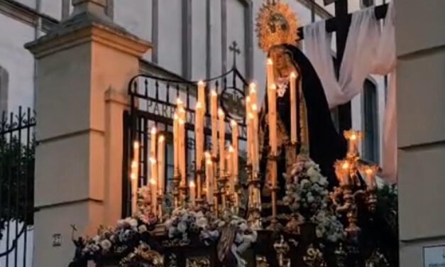 La Virgen de los Dolores realizó su salida procesional desde San Francisco en el Viernes de Dolores